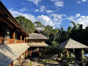 Jingmaishan Shishi Homestay