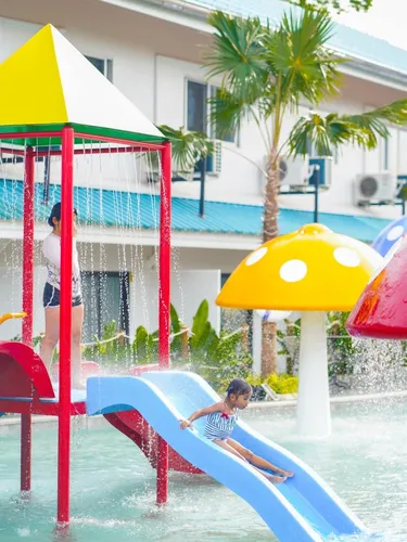 รูปภาพของนคร นอน เล่น (Nakhon Norn Len)