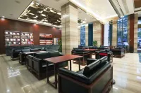 Gongqing Yayue Hotel - parking