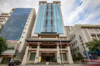 Shuiyue Shanyu Hotel Отели рядом с достопримечательностью «Площадь народного общения в Тунг-Ма»