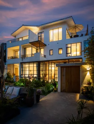 南山.叁棵樹的院子