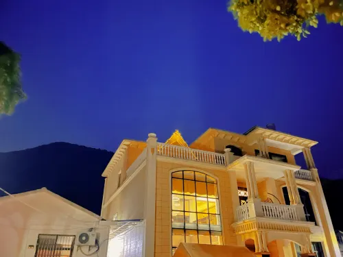 Yangxin Xiandao Yushu Party Homestay - Yüzme Havuzu