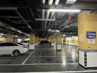 Gutang Loft Hotel (Yuxian Wanda Plaza) - parkir