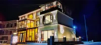 Shanshui Yicheng Homestay Hotels in Zhonggu Village/Mugecuo