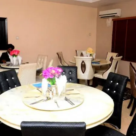 Groovy Hotel Akure