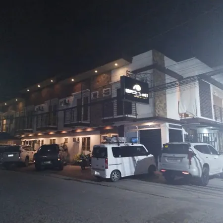 LIVEWIRE PLANET SUITES