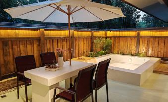 Bamboo wind Hall Hot Spring Resort Hotel (Xi'an Shijingli Branch)
