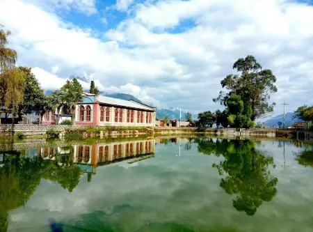 Nusu Yinxiang Chinese Inn (Laomudeng Jidu Church) Отели в г. Фугун