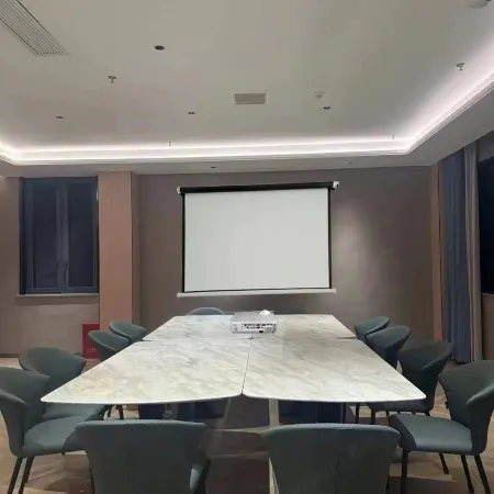 Qifu Hotel