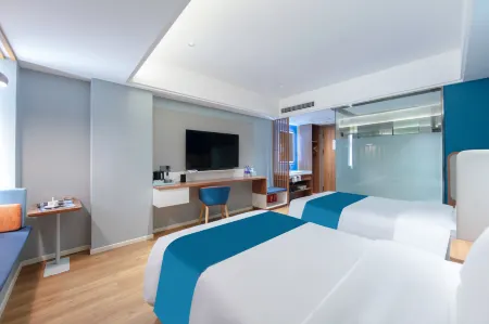 Changde New World Hotel (Shiyi People's Hospital Branch) Отели рядом с достопримечательностью «Hunan Institute of Applied Technology (West Campus)»