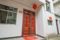 Hongcun Lixuan Homestay Hotels near Moon Pond