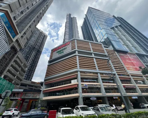 Kuala Lumpur Sunway Velocity by Vivid Stay Außen Photos