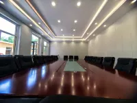 Hillside Cloud Lodge Hotels in Xingtai
