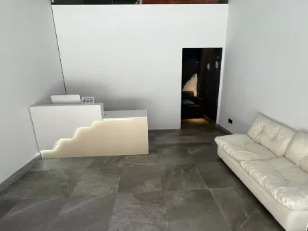 Yunjian theme apartment Отели рядом с достопримечательностью «Fuyuan Youye»