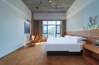 Joying Hotel