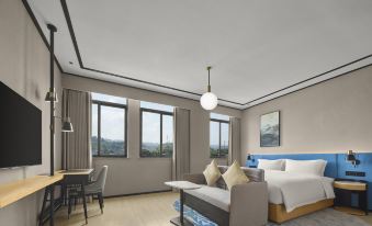 Anjiang Shaoze Hilton Garden Inn Hotel