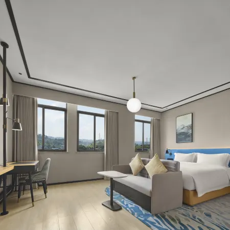 Anjiang Shaoze Hilton Garden Inn Hotel