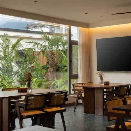 Yunqi Dali Sea View Hotel