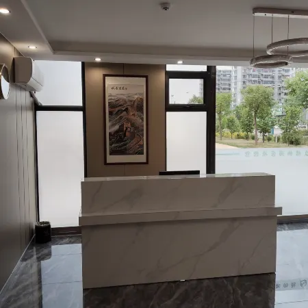 Dai County Wutong Hotel