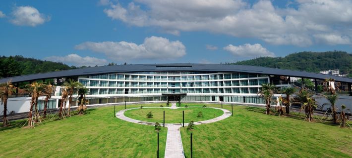 YOUSHUI NIGHT MOORING HOT SPRING HOTEL Hotels in Xuan'en