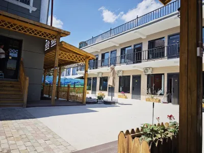 Ran'erju Homestay (Yili Yining International Airport)