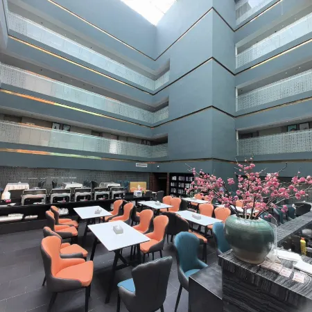JinYiCheng Loft Hotel