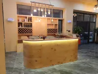 Deqin Haowan No.8 River View Grand Hotel - bar