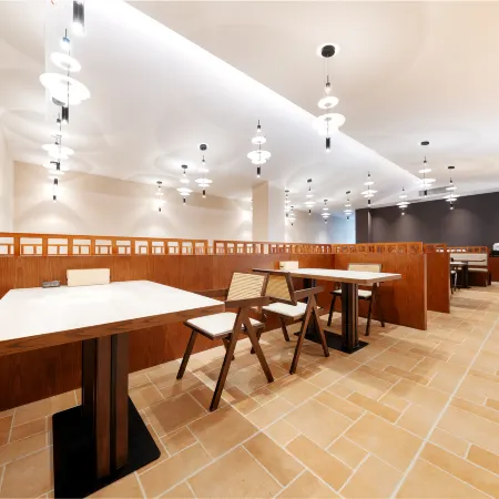 Yunji Hotel