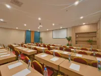 Hanshe Meisu Hotel (Jinghe Ecological Park) Hotels in Jinghe