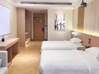 Longyu Future Hotel (Jinggangshan University Ji'an Station)