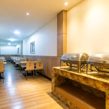 Yunzhishang Hotel (Zibo Hongye Shiyan Branch)
