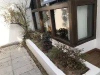 瓦述loft別院(張家界天門山索道站店) 張家界荷花機場附近的飯店