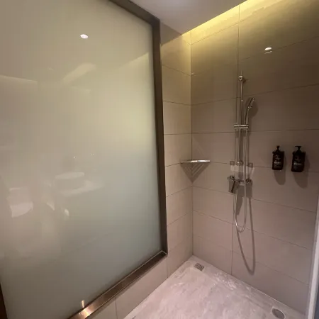 Vienna Hotel (Dongfang Avenue)