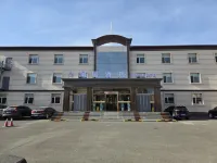 Lanting Hotel (Baiyin Chagan Station Chahar Square)