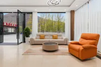 Urba Hotel (Kangding Xinduqiao Town)