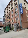 好運電梯公寓 - 停車場