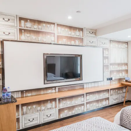 GEM Hotel (Ma'anshan Huashan District High-Speed Rail East Station Geyang Road)