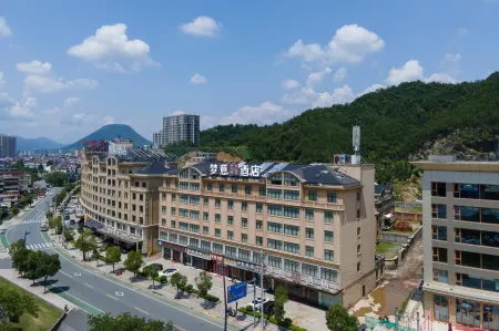 Mengyi Hotel