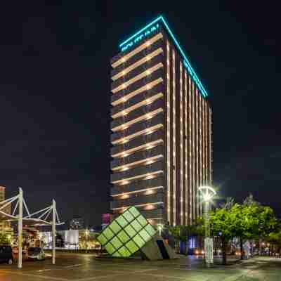 ホテルルートイン千葉ニュータウン中央駅前-成田空港 アクセス線- Hotel Exterior