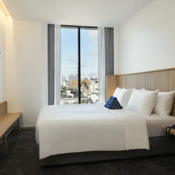 ASAI Bangkok Chinatown Отели рядом с достопримечательностью «Ват-Сакет»