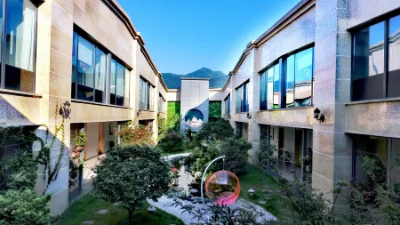 Raofoge Resort Hotel Отели рядом с достопримечательностью «Xixiang Pool (Bathing Elephant Pool)»