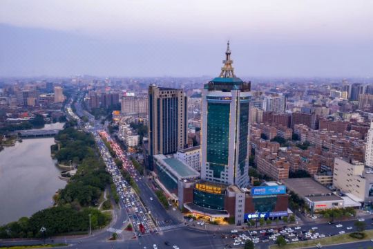 晋江荣誉国际酒店