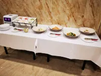Fengqiu Runhe Hotel فنادق في فنغ تشيو