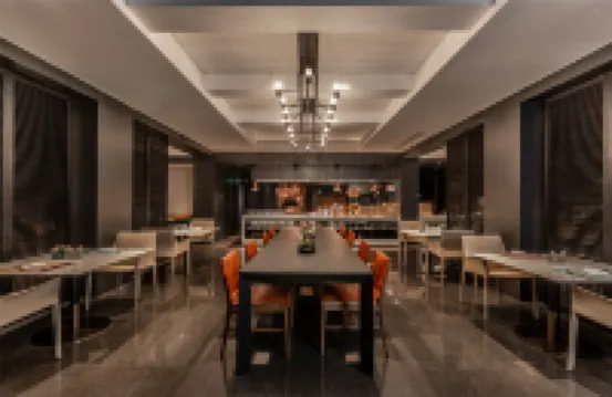 JUN Boutique,Dongqian Lake