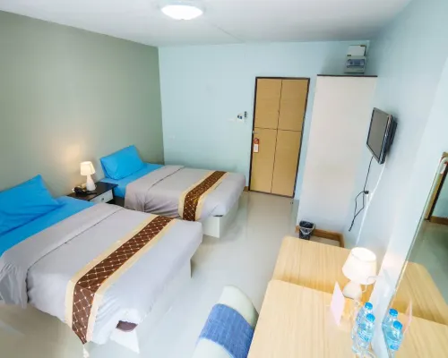 Sritrang Place Hotels near Khao Kho Hong