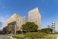 Zhenbao Holiday Hotel (Nanjing Olympic Sports Center) Hotels near Yue'an Life Square