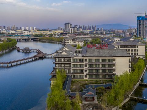 Qionghua Island Hotel