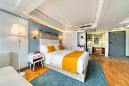 Shanshui S Hotel (Zhongshan Square, Dalian Railway Station)