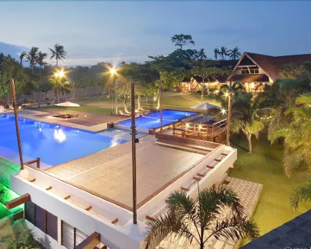 Boffo Resort Hotels in Loon