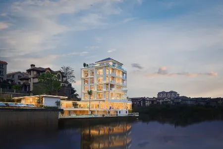 The Fogang Tolanno Hot-Spring Resort Отели рядом с достопримечательностью «Tangtang Ancient Dwellings»